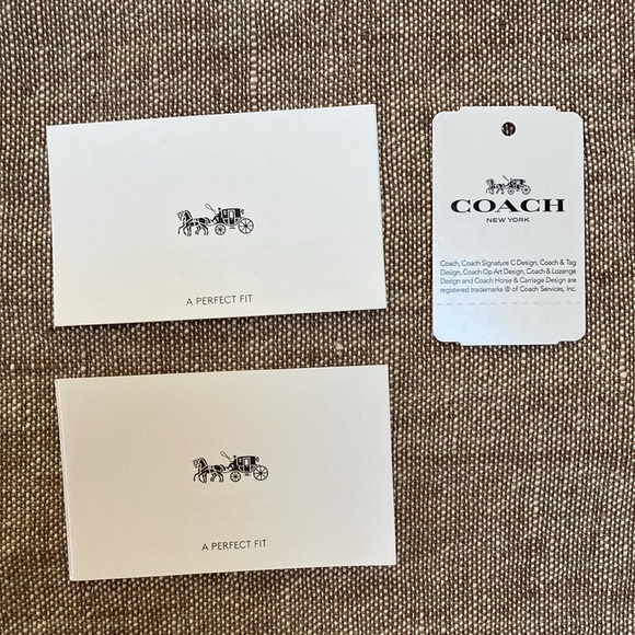 Coach wristlet - Picture 5 of 6